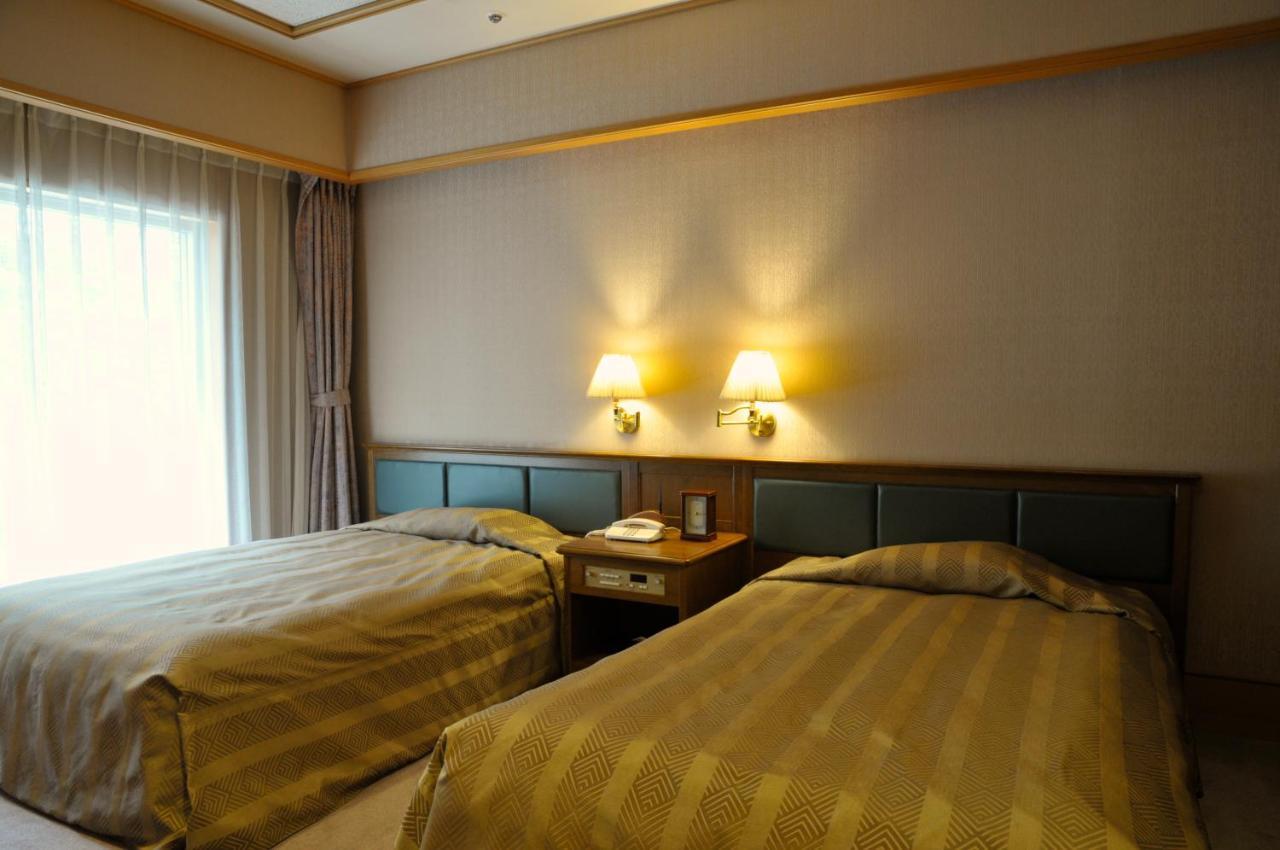 Zazan Minakami Hotel Exterior photo