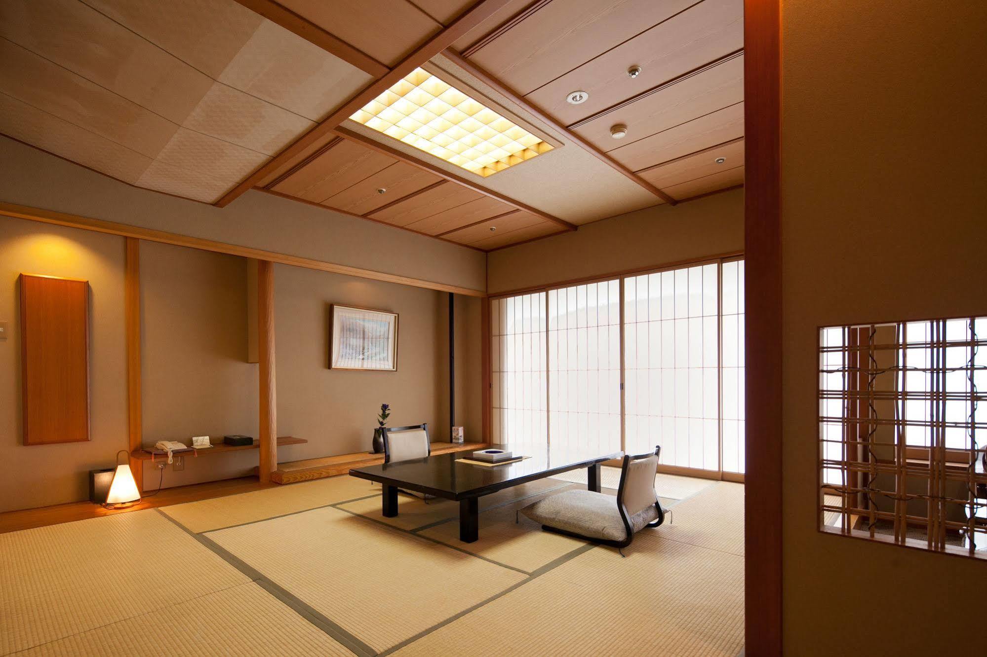 Zazan Minakami Hotel Exterior photo