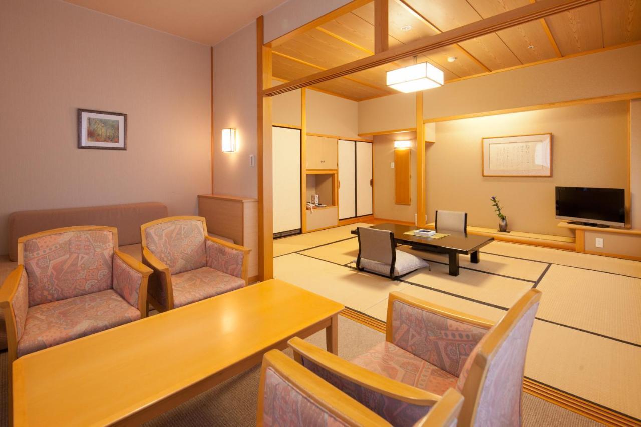 Zazan Minakami Hotel Exterior photo