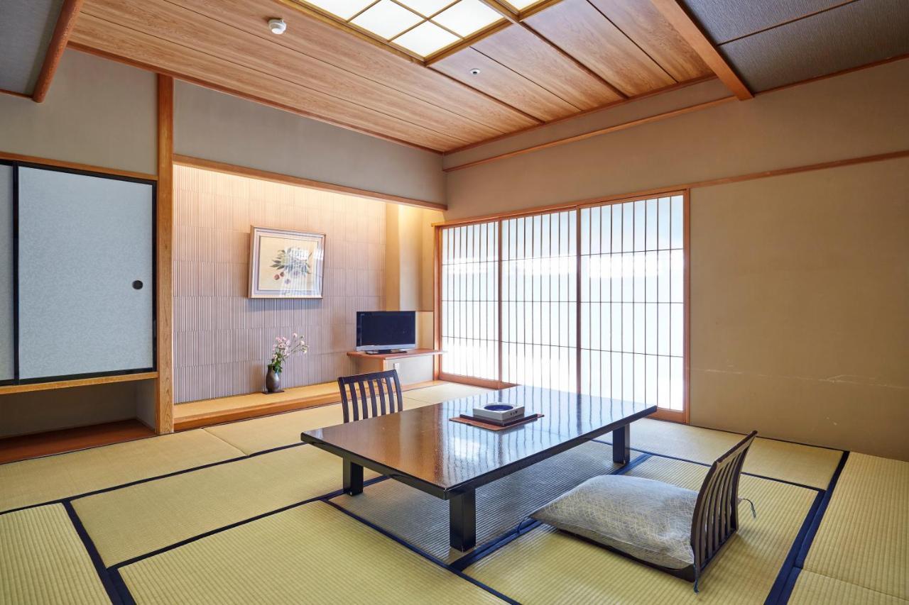 Zazan Minakami Hotel Exterior photo