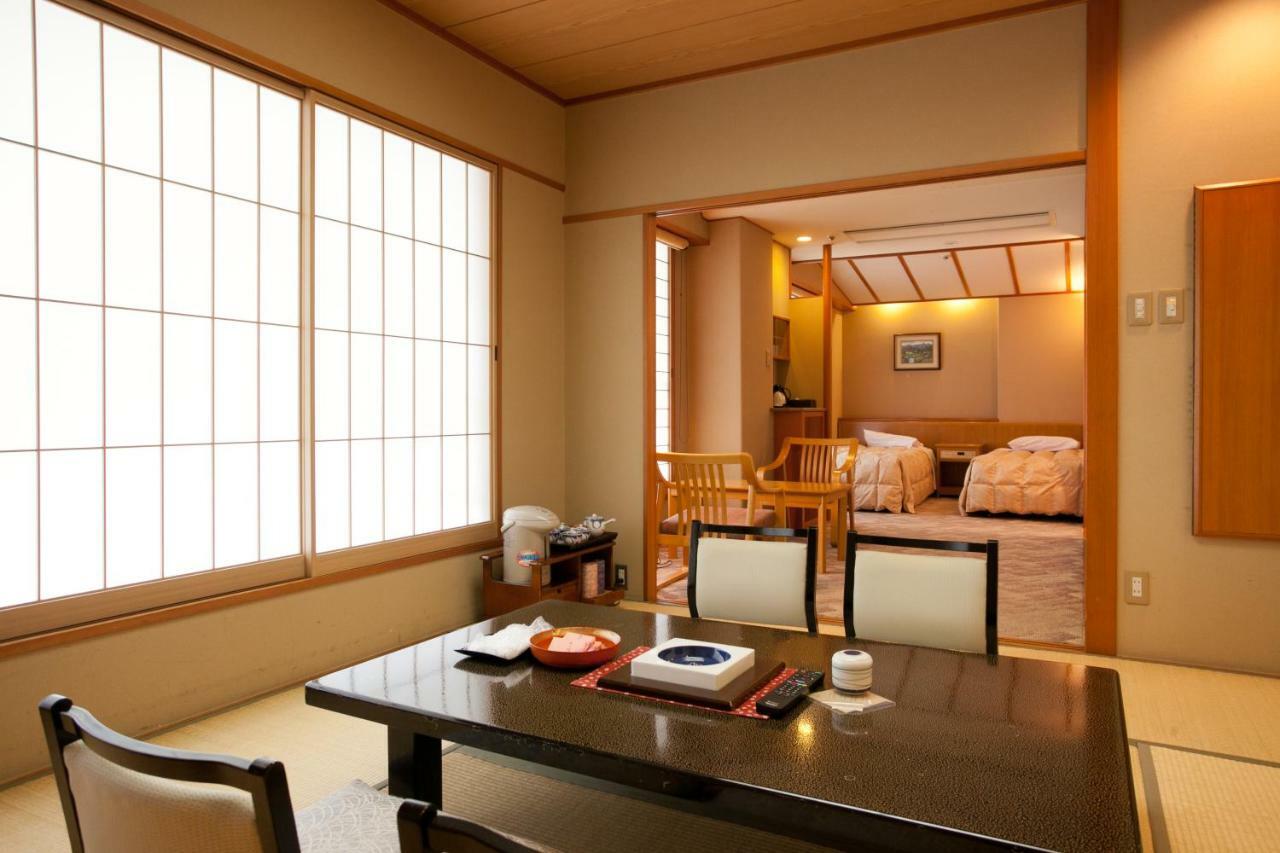Zazan Minakami Hotel Exterior photo